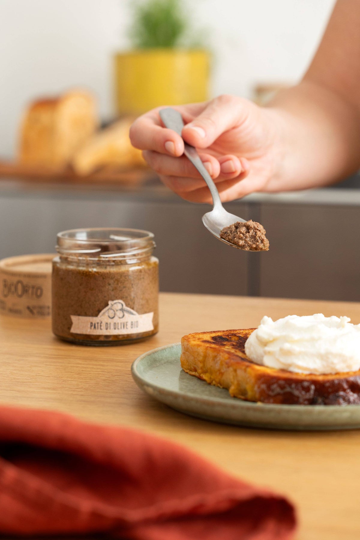 Organic olive pâté