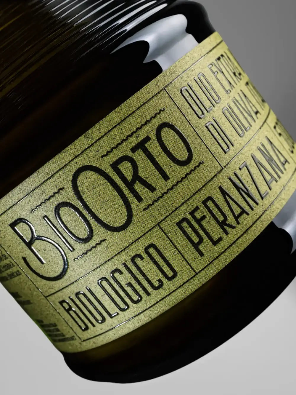 Organic Peranzana extra virgin olive oil